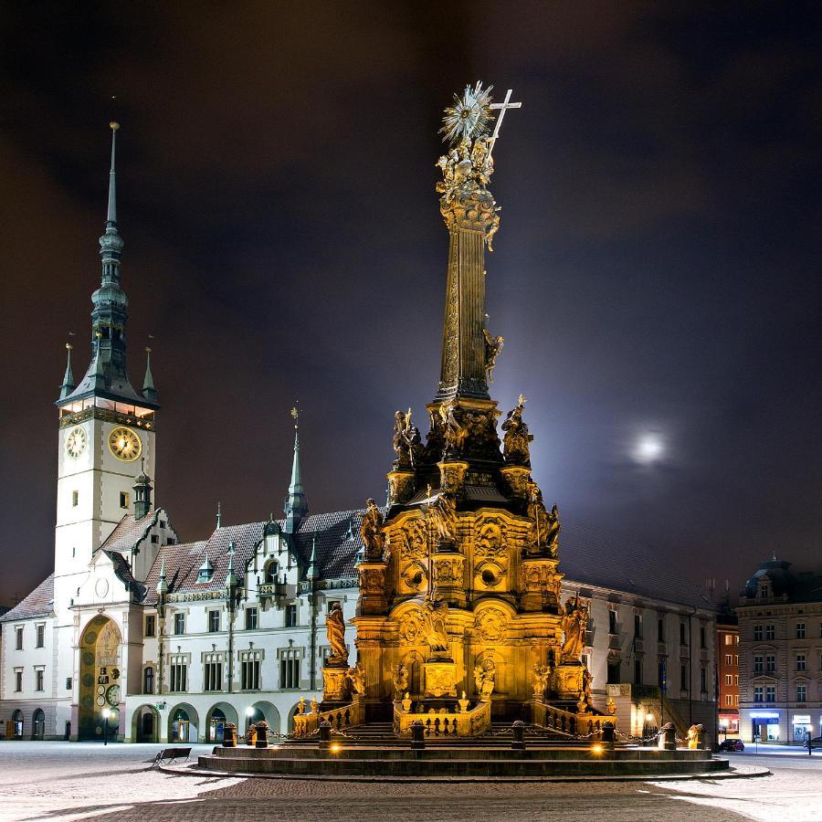 Central Park Flora Olomouc Exterior photo
